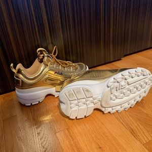 Fila disruptor gold sneakers